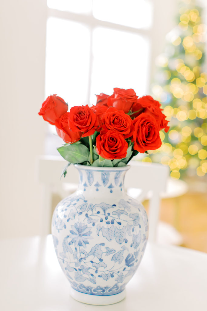 red roses on kitchen table for christmas