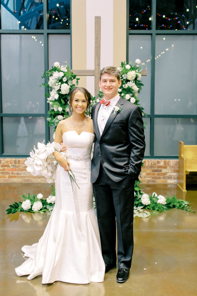 husband and wife portrait at the ceremony cross at the bleckley station in south carolina  | photo by mary catherine echols, a jacksonville florida based photographer