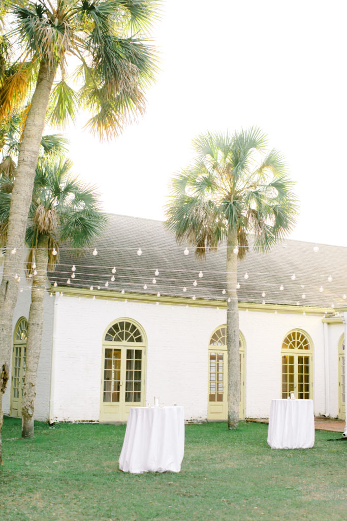 reception at the ribault club | photo by Mary Catherine Echols, a Jacksonville based wedding photographer